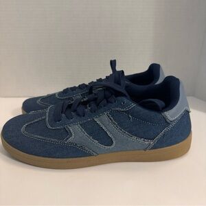 Wanted Brighton denim sneakers comfort ladies 10